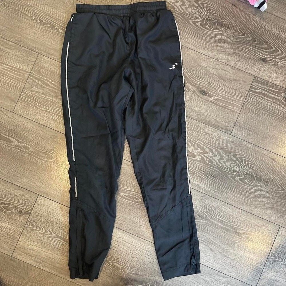 BCG Boys Black Track Pants Reflective Stripe Mesh Lined Windbreaker Size Medium